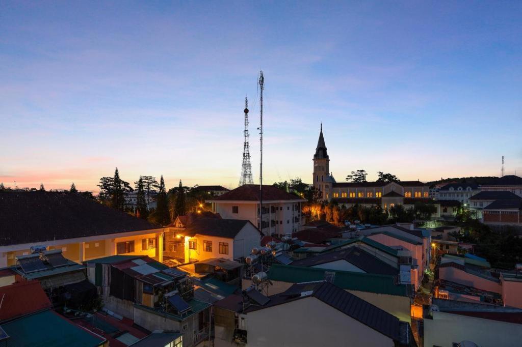 Yukkuri Boutique Hotel Dalat Exterior foto